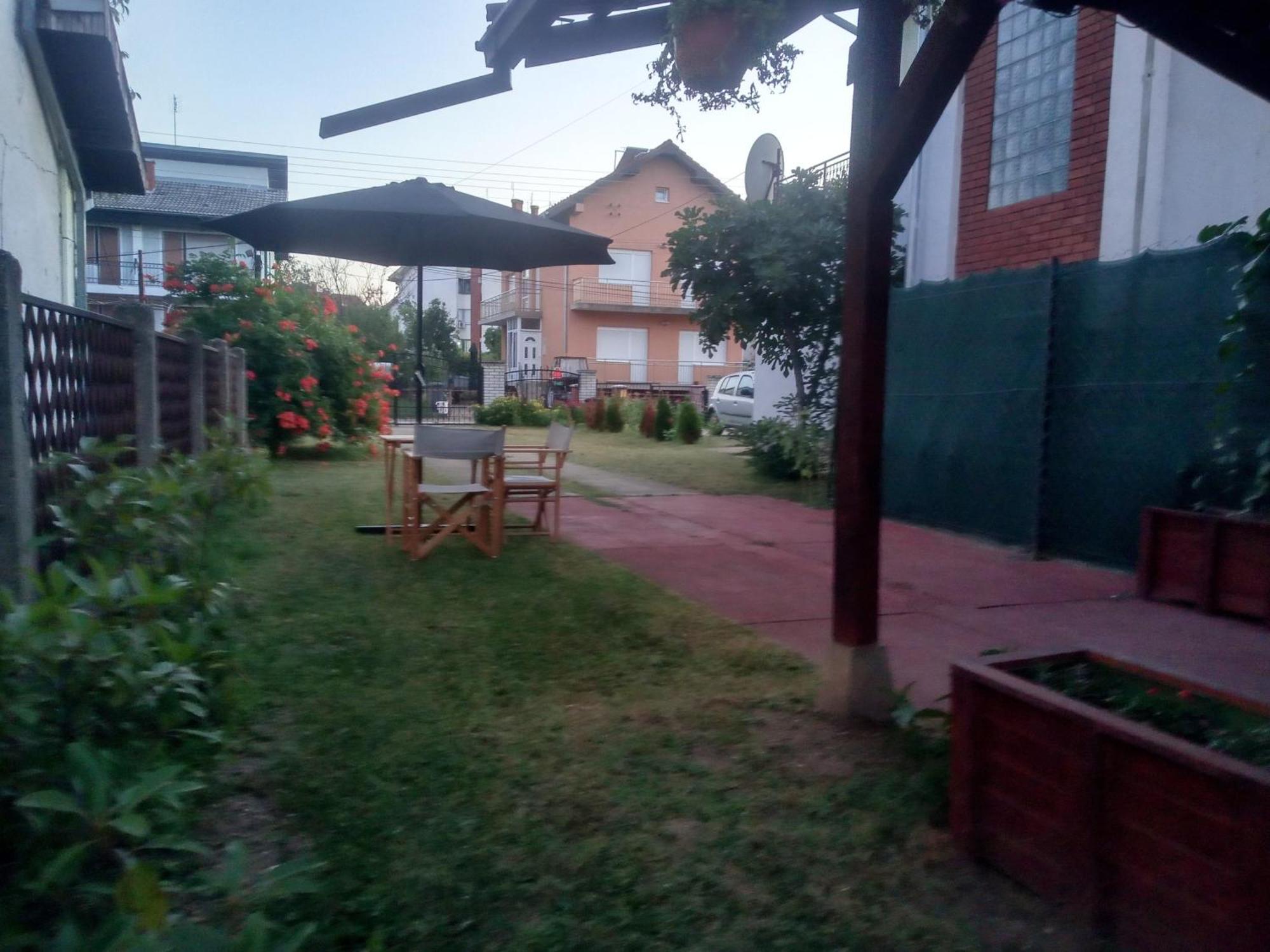 Apartamento Lena! Kladovo Exterior foto